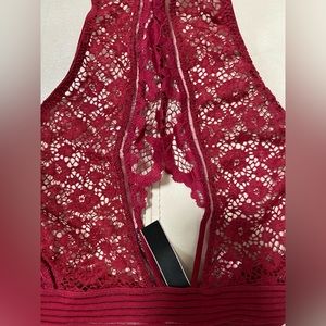 Victorias Secret Very Sexy High Neck Sheer Mesh Unlined Bralette Bra size L